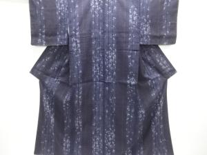 未使用品　縞に枝花模様手織り真綿紬着物